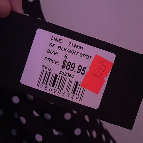 50’s Style Flowy Black Pleated Skirt with Spot Pattern - Picture 4 of 4